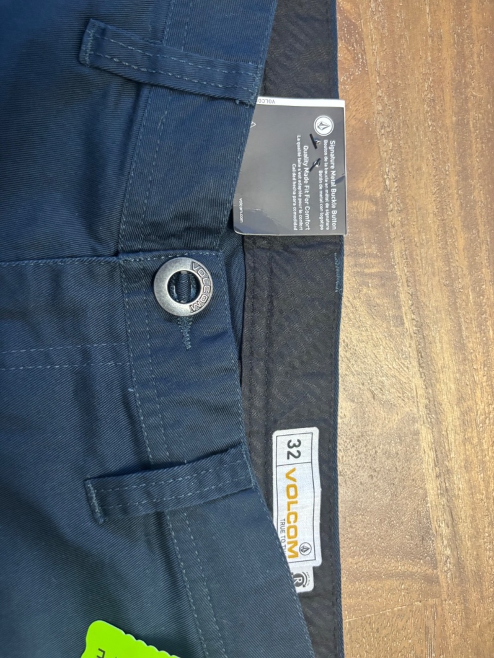 Volcom - Picture 2 of 3